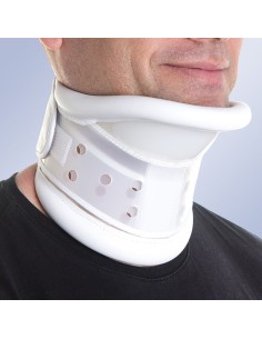 Collarín Semirrígido con Apoyo Mentoniano (Regulable)