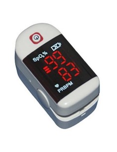 Pulsioxímetro digital de dedo con pantalla LED para adulto tipo pinza | SpO2 | Incluye correa de transporte y pilas