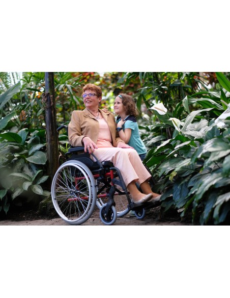 Silla de ruedas plegable Breezy Premium | autopropulsable (rueda grande)