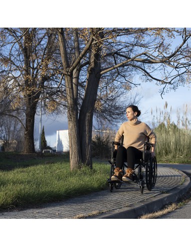 Silla de ruedas de acero plegable | Autopropulsable o no autopropulsable | PC-20/21