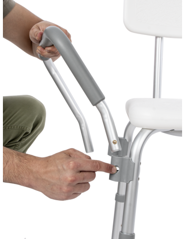 Silla de ducha con reposabrazos