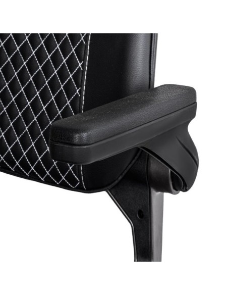 Scooter eléctrico con plegado electrónico y amortiguaciones | Lanzarote