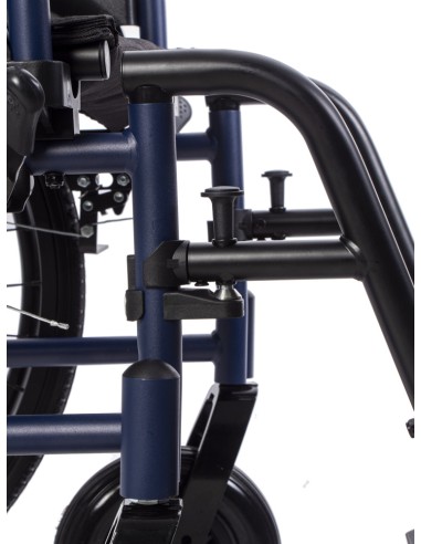 Silla de ruedas de acero plegable...