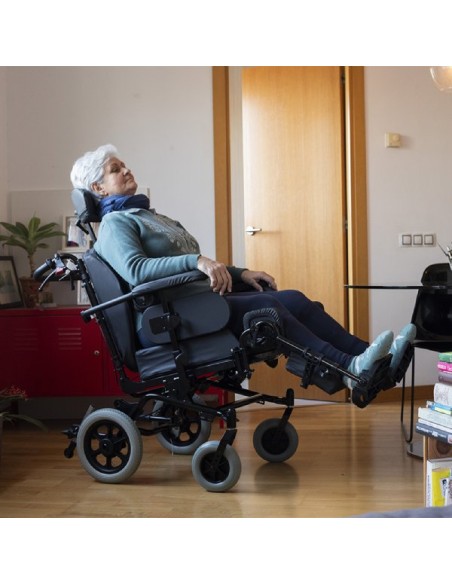 Silla de ruedas basculante y reclinable de empuje asistido | Respaldo de aluminio | Balance-20 Totalcare